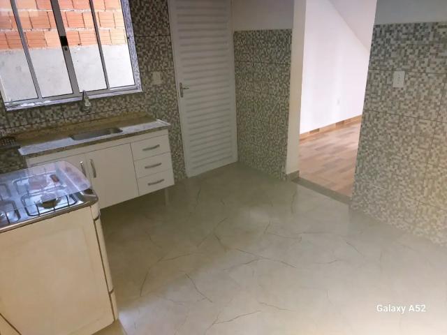 Casa / Sobrado para Locação em Poços de Caldas/MG Vila Cruz 2 Quartos