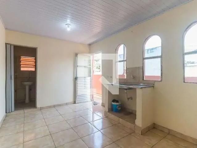 Casa / Sobrado para Locação em Poá/SP Jardim Nova Poá 1 Quartos