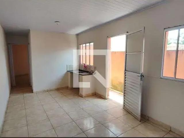 Casa / Sobrado para Locação em Poá/SP Jardim Nova Poá 1 Quartos