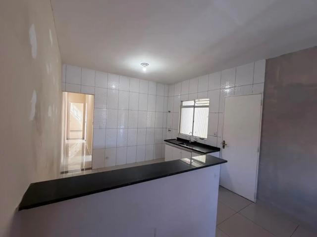 Casa / Sobrado para Locação em Poá/SP Jardim América 2 Quartos