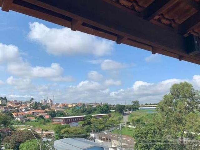 Casa / Sobrado para Locação em Poá/SP Vila Áurea 3 Quartos