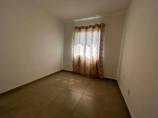 Casa / Sobrado para Locação em Ponta Grossa/PR Colônia Dona LuÍza 2 Quartos
