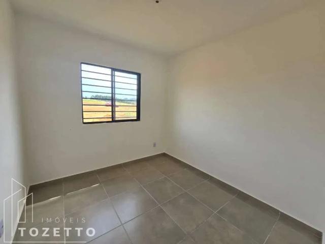 Casa / Sobrado para Locação em Ponta Grossa/PR Colônia Dona LuÍza 2 Quartos