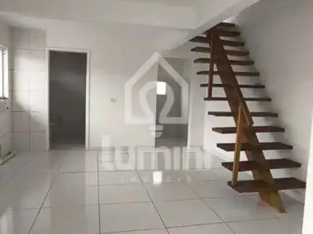 Casa / Sobrado para Locação em Ponta Grossa/PR Colônia Dona LuÍza 3 Quartos