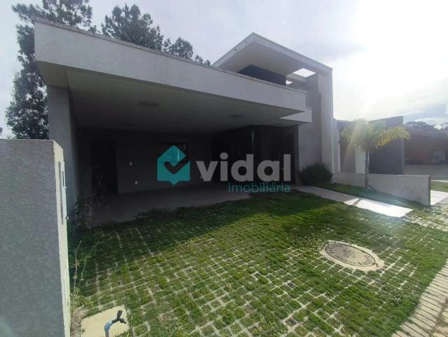 Casa / Sobrado para Locação em Ponta Grossa/PR Contorno 3 Quartos