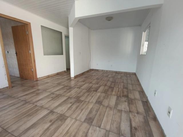 Casa / Sobrado para Locação em Ponta Grossa/PR Contorno 2 Quartos