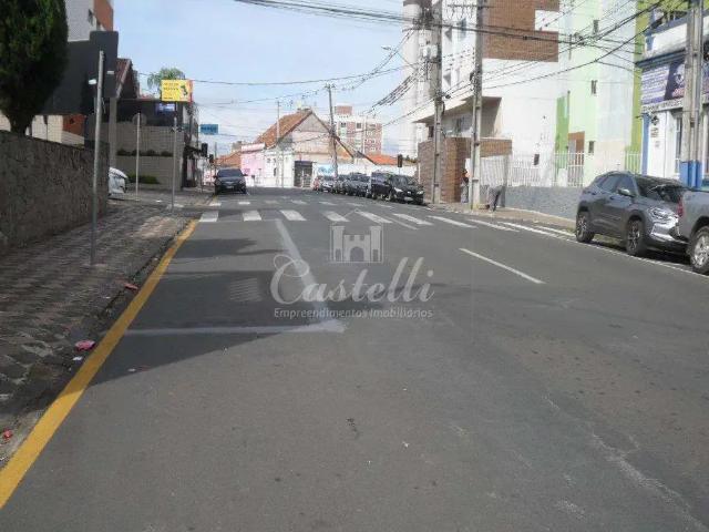 Casa / Sobrado para Locação em Ponta Grossa/PR Centro 2 Quartos