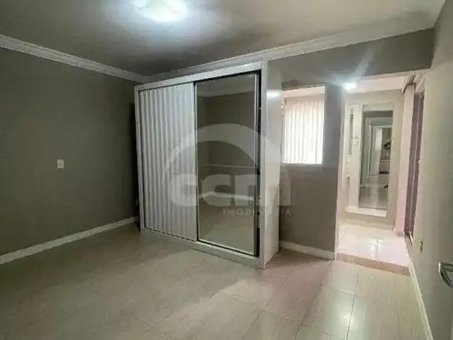 Casa / Sobrado para Locação em Ponta Grossa/PR Centro 3 Quartos