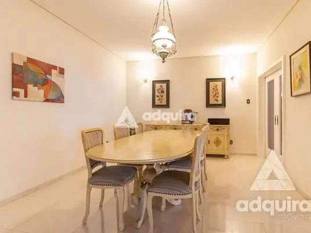 Casa / Sobrado para Locação em Ponta Grossa/PR Estrela 4 Quartos
