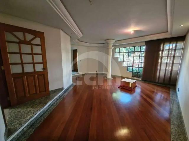 Casa / Sobrado para Locação em Ponta Grossa/PR Estrela 4 Quartos