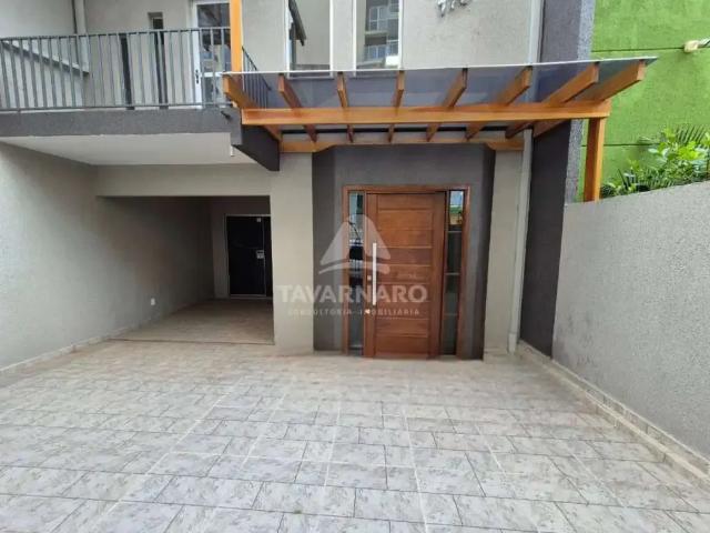 Casa / Sobrado para Locação em Ponta Grossa/PR Oficinas 3 Quartos