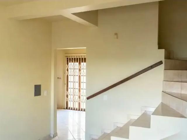 Casa / Sobrado para Locação em Ponta Grossa/PR Oficinas 3 Quartos