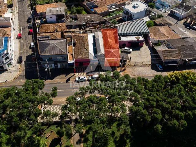 Casa / Sobrado para Locação em Ponta Grossa/PR Oficinas 2 Quartos