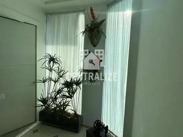 Casa / Sobrado para Locação em Ponta Grossa/PR Oficinas 4 Quartos