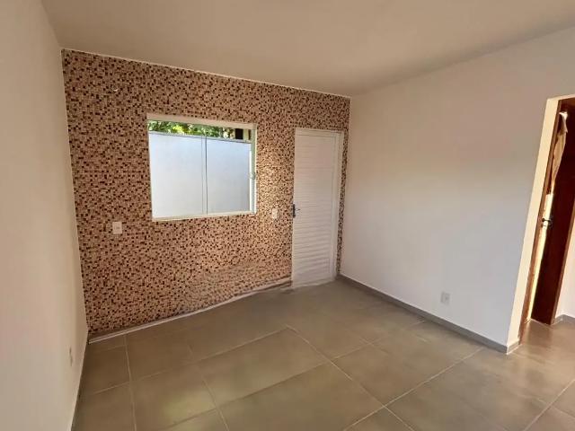 Casa / Sobrado para Locação em Ponta Grossa/PR Nova Rússia 2 Quartos