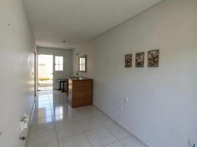 Casa / Sobrado para Locação em Ponta Grossa/PR Neves 2 Quartos