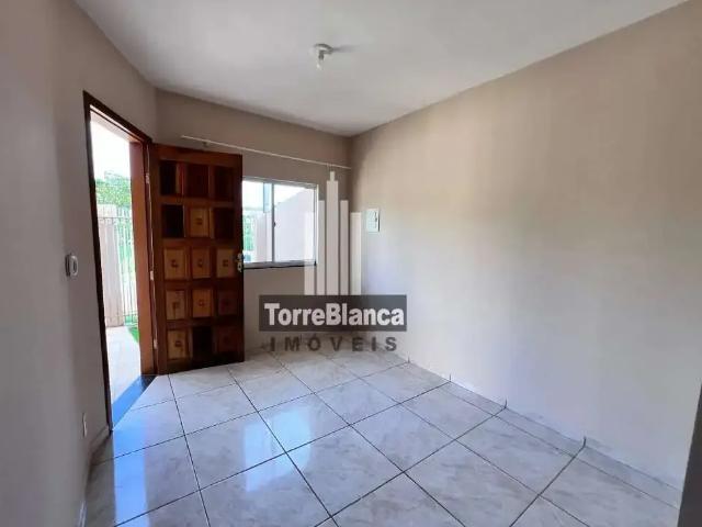 Casa / Sobrado para Locação em Ponta Grossa/PR Uvaranas 2 Quartos