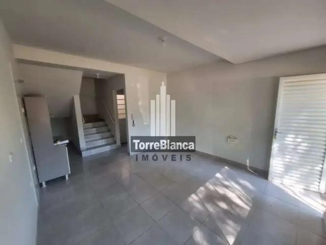 Casa / Sobrado para Locação em Ponta Grossa/PR Uvaranas 2 Quartos
