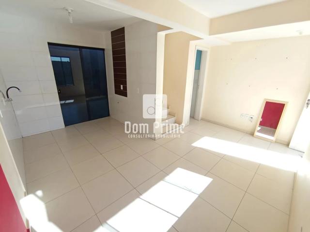 Casa / Sobrado para Locação em Ponta Grossa/PR Uvaranas 2 Quartos