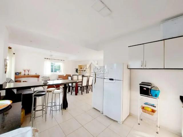 Casa / Sobrado para Locação em Pontal do Paraná/PR Atami 3 Quartos
