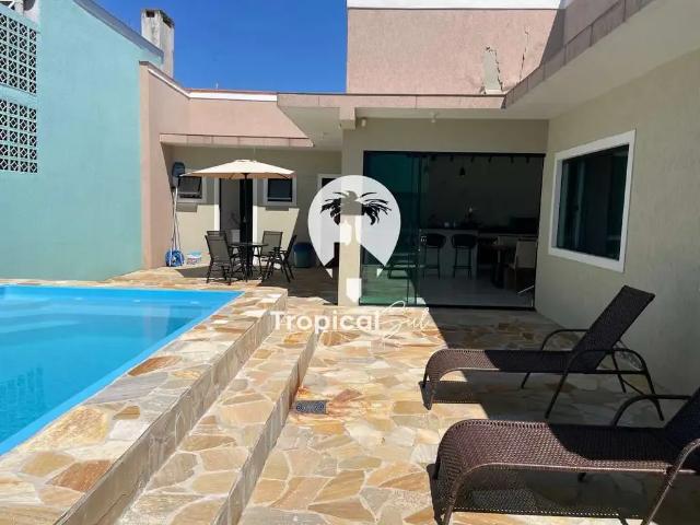 Casa / Sobrado para Locação em Pontal do Paraná/PR Carmery 2 Quartos