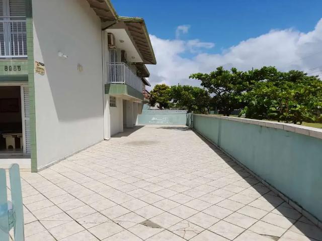 Casa / Sobrado para Locação em Pontal do Paraná/PR Grajaú 4 Quartos