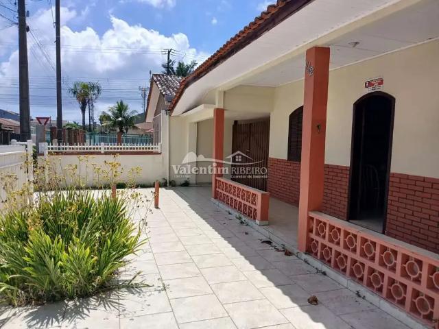 Casa / Sobrado para Locação em Pontal do Paraná/PR Ipanema 3 Quartos