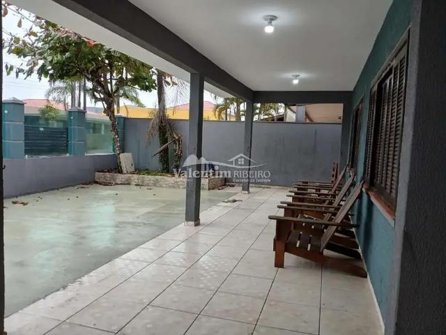 Casa / Sobrado para Locação em Pontal do Paraná/PR Ipanema 3 Quartos