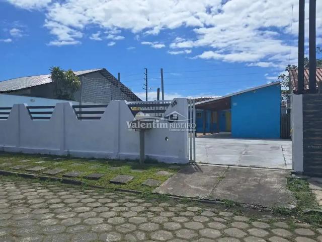 Casa / Sobrado para Locação em Pontal do Paraná/PR Ipanema 4 Quartos