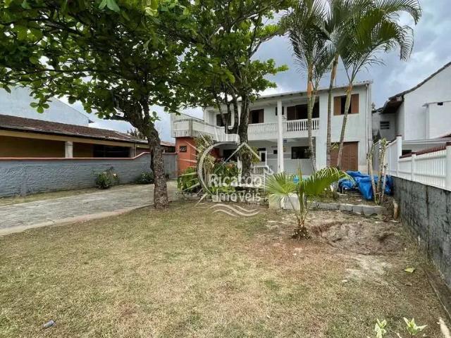 Casa / Sobrado para Locação em Pontal do Paraná/PR Ipanema 4 Quartos