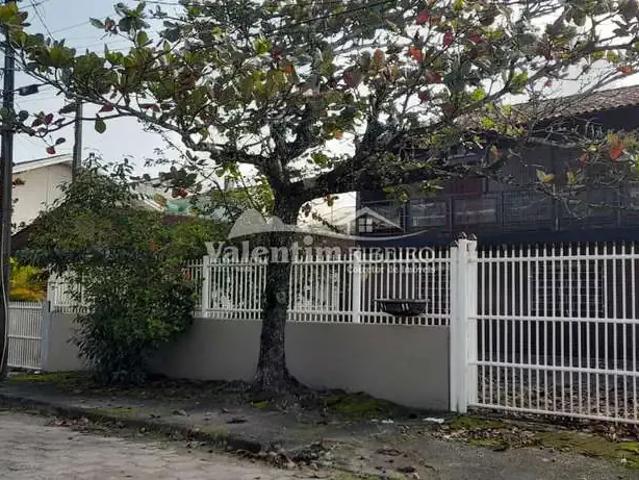 Casa / Sobrado para Locação em Pontal do Paraná/PR Ipanema 4 Quartos