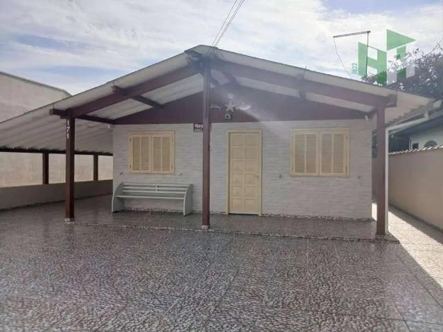 Casa / Sobrado para Locação em Pontal do Paraná/PR Shangri lá 4 Quartos