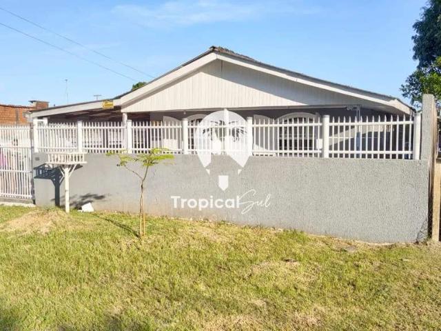 Casa / Sobrado para Locação em Pontal do Paraná/PR Shangri lá 4 Quartos