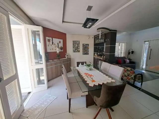 Casa / Sobrado para Locação em Portão/RS Centro 3 Quartos