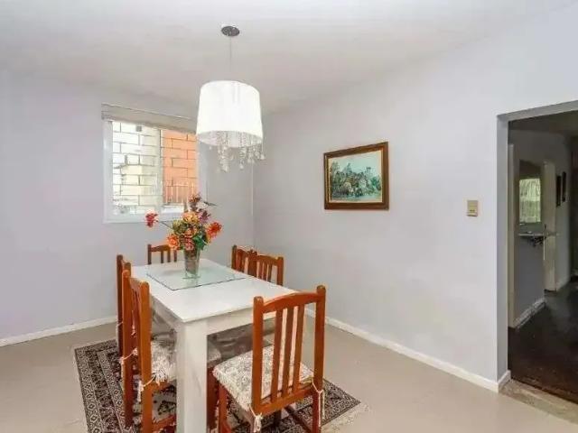 Casa / Sobrado para Locação em Porto Alegre/RS Camaquã 2 Quartos