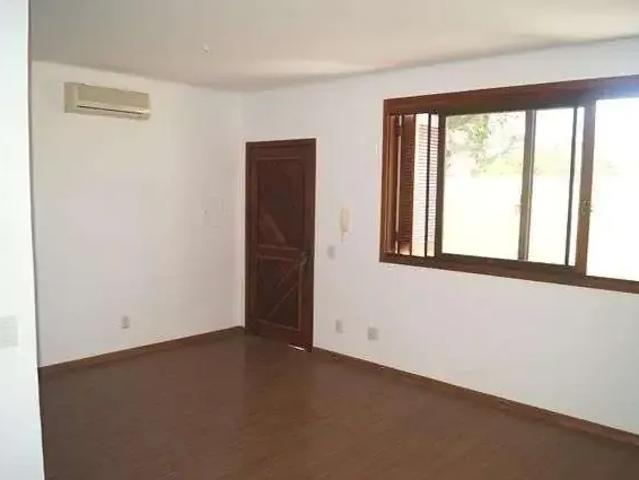 Casa / Sobrado para Locação em Porto Alegre/RS Camaquã 3 Quartos