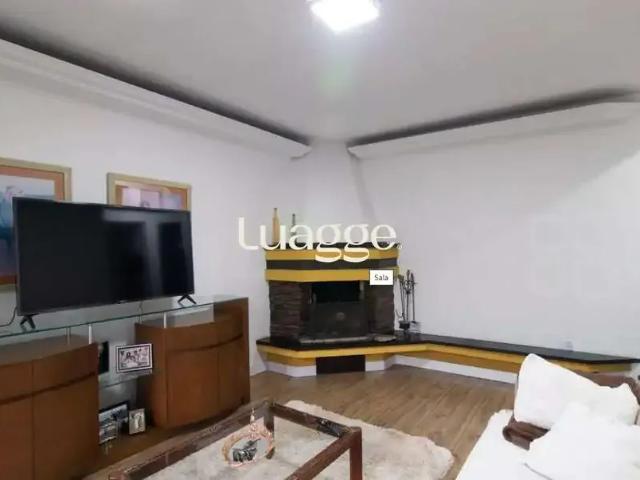 Casa / Sobrado para Locação em Porto Alegre/RS Camaquã 4 Quartos