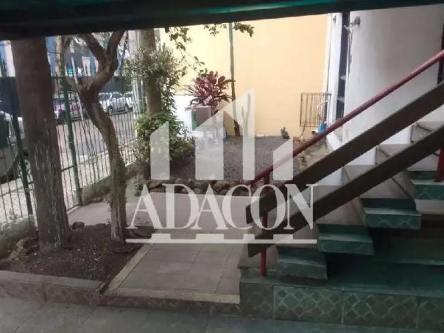 Casa / Sobrado para Locação em Porto Alegre/RS Centro 6 Quartos