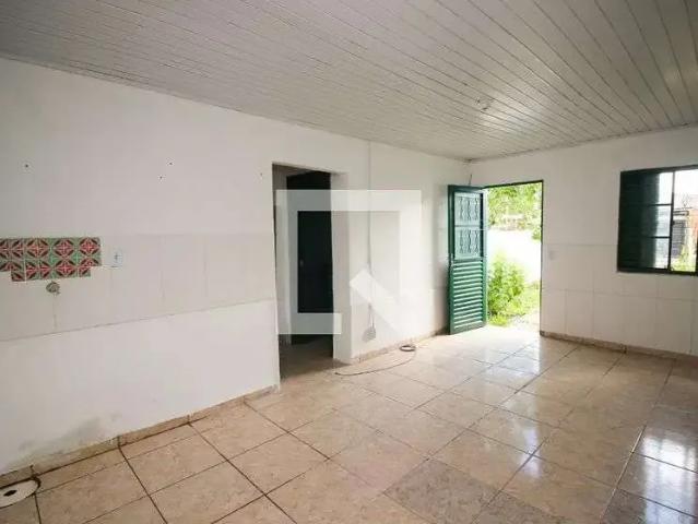 Casa / Sobrado para Locação em Porto Alegre/RS Chapéu do Sol 2 Quartos