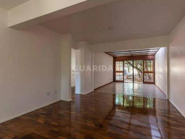 Casa / Sobrado para Locação em Porto Alegre/RS Cristal 4 Quartos