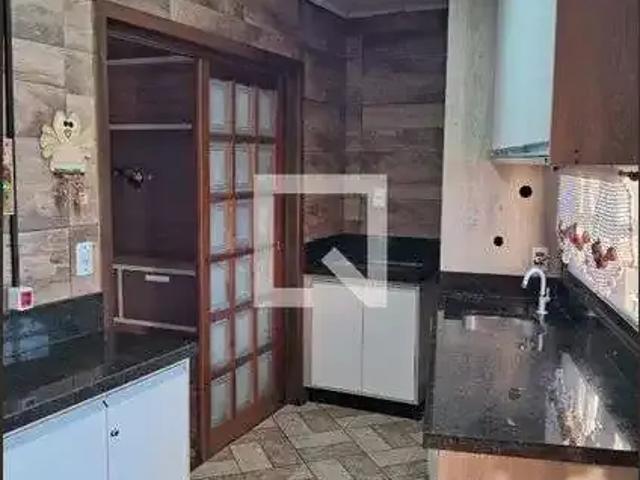 Casa / Sobrado para Locação em Porto Alegre/RS Cristal 1 Quartos