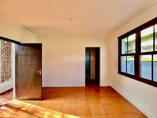Casa / Sobrado para Locação em Porto Alegre/RS Cristal 3 Quartos