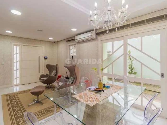 Casa / Sobrado para Locação em Porto Alegre/RS Cristal 3 Quartos