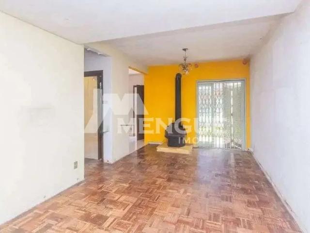 Casa / Sobrado para Locação em Porto Alegre/RS Cristo Redentor 4 Quartos
