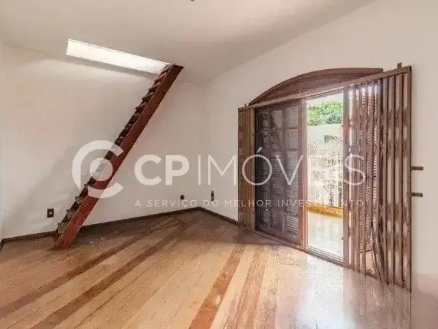 Casa / Sobrado para Locação em Porto Alegre/RS Cristo Redentor 4 Quartos