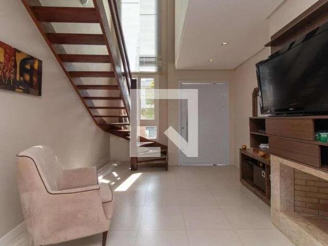 Casa / Sobrado para Locação em Porto Alegre/RS Aberta dos Morros 4 Quartos