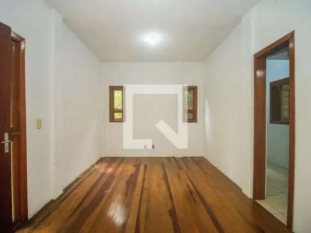 Casa / Sobrado para Locação em Porto Alegre/RS Alto Petrópolis 2 Quartos