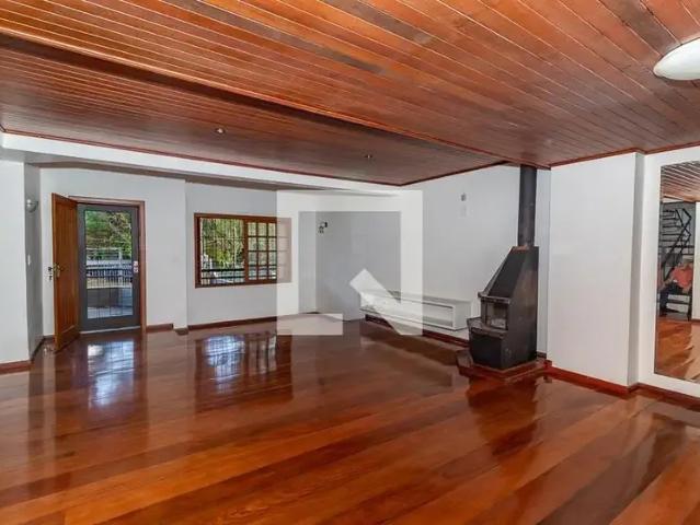 Casa / Sobrado para Locação em Porto Alegre/RS Alto Petrópolis 4 Quartos