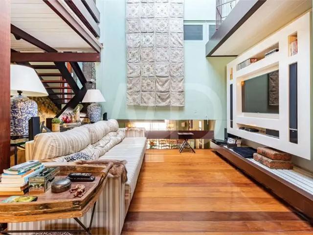 Casa / Sobrado para Locação em Porto Alegre/RS Boa Vista 3 Quartos