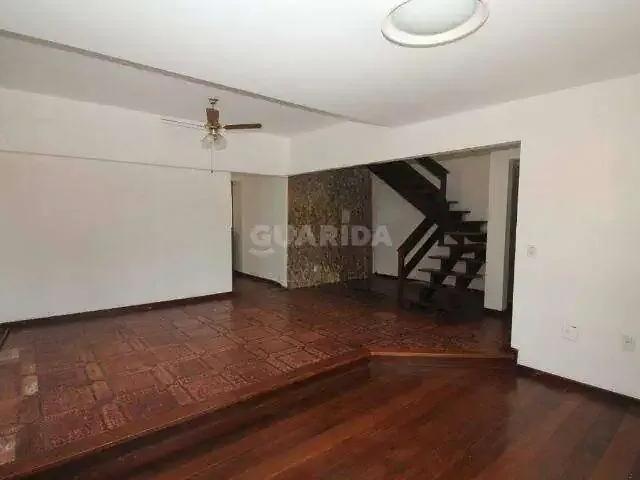 Casa / Sobrado para Locação em Porto Alegre/RS Glória 4 Quartos